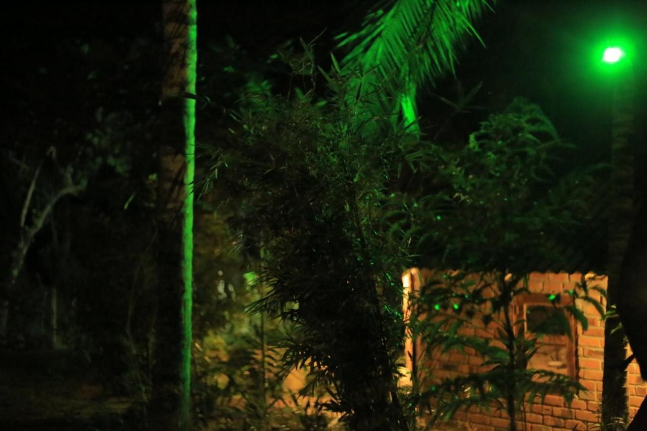 Hidden Well Hiriketiya Hostel Dikwella Bagian luar foto