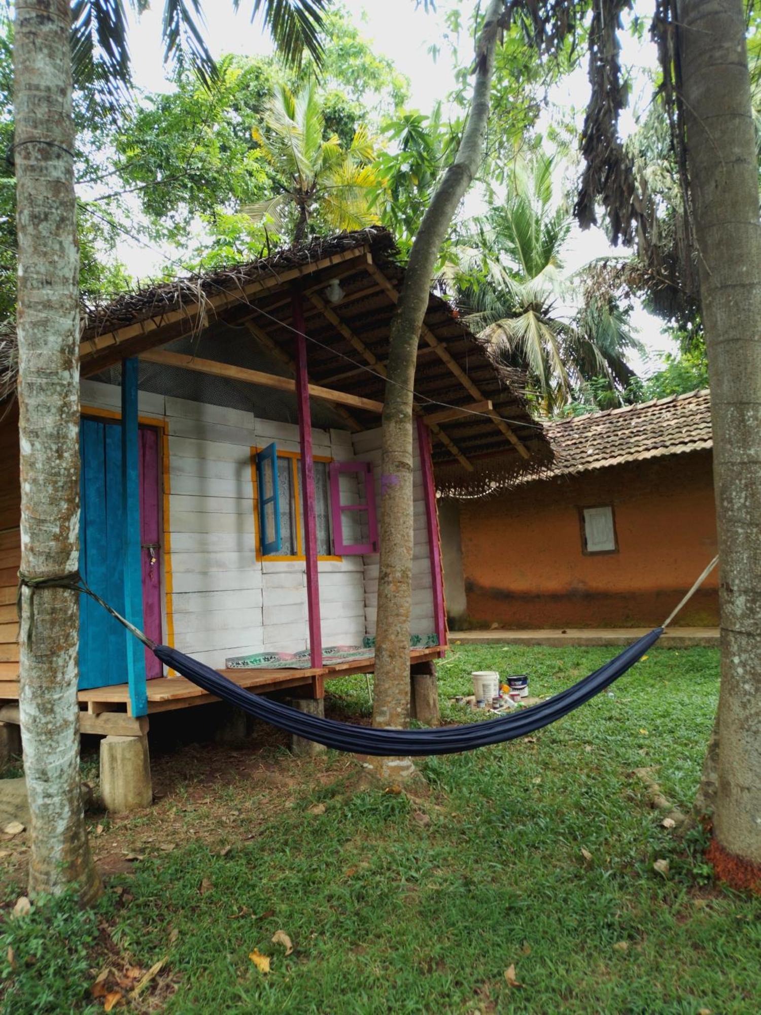 Hidden Well Hiriketiya Hostel Dikwella Bagian luar foto