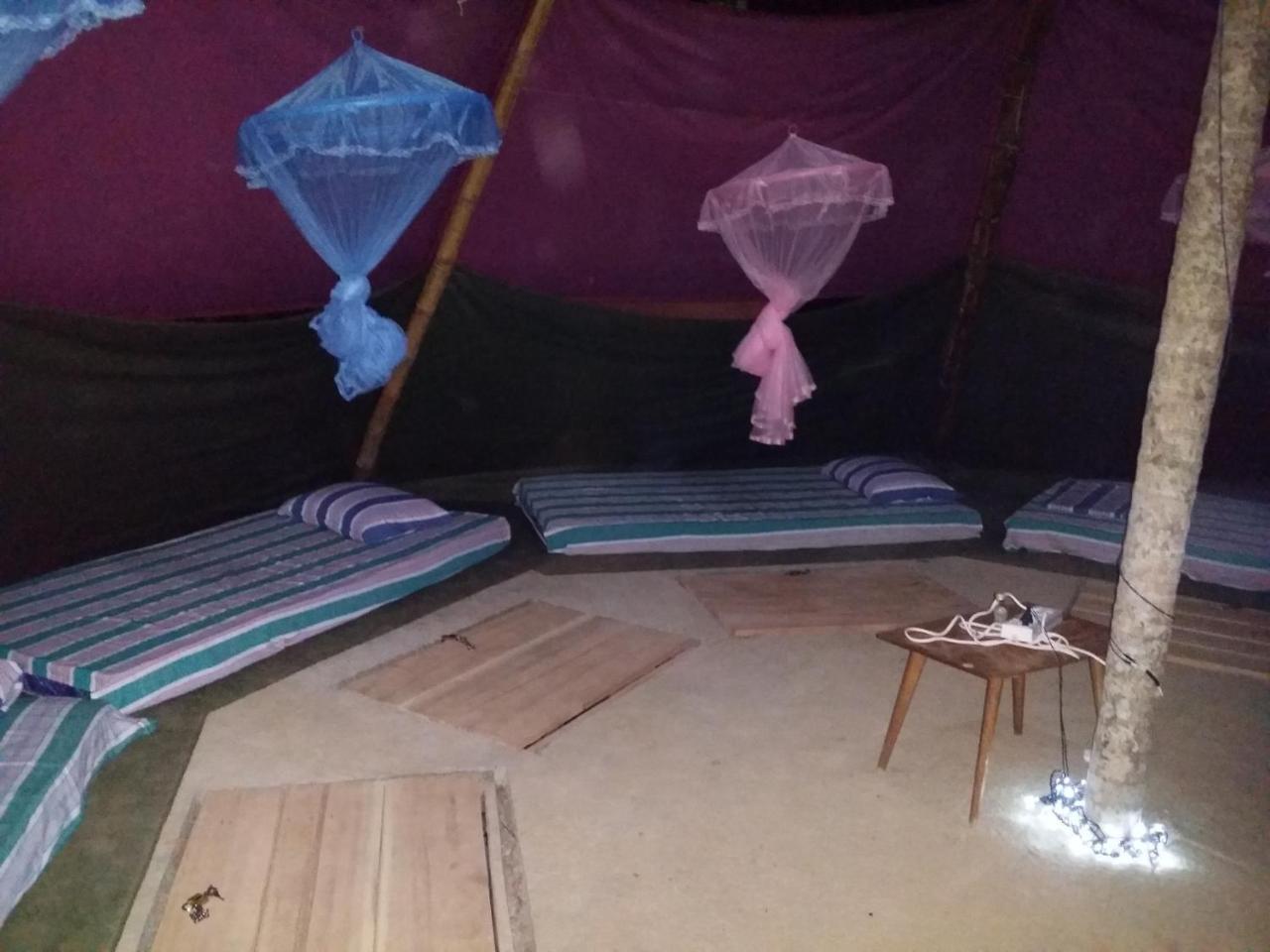 Hidden Well Hiriketiya Hostel Dikwella Bagian luar foto