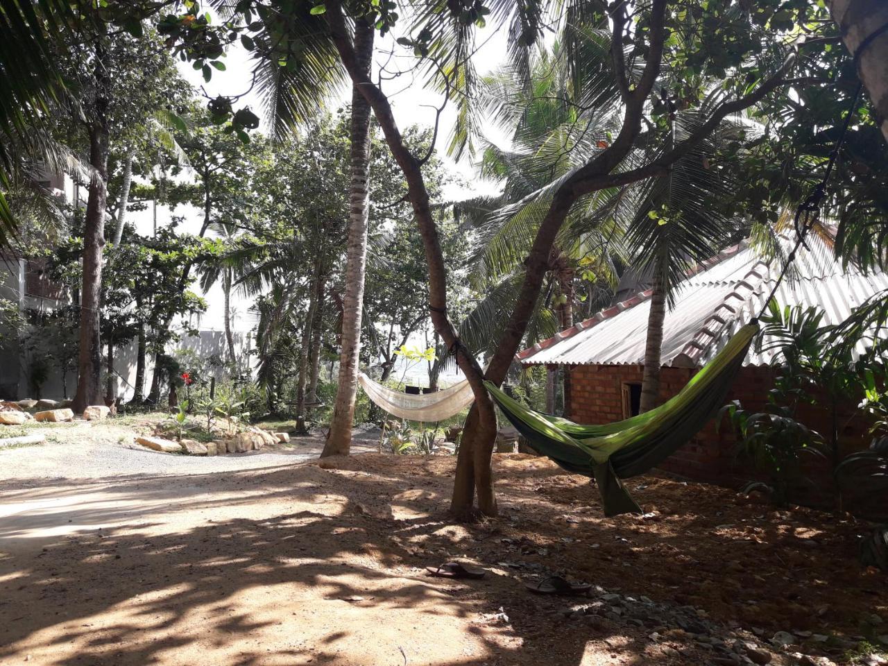 Hidden Well Hiriketiya Hostel Dikwella Bagian luar foto